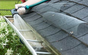 Lache gutter cleaning costs